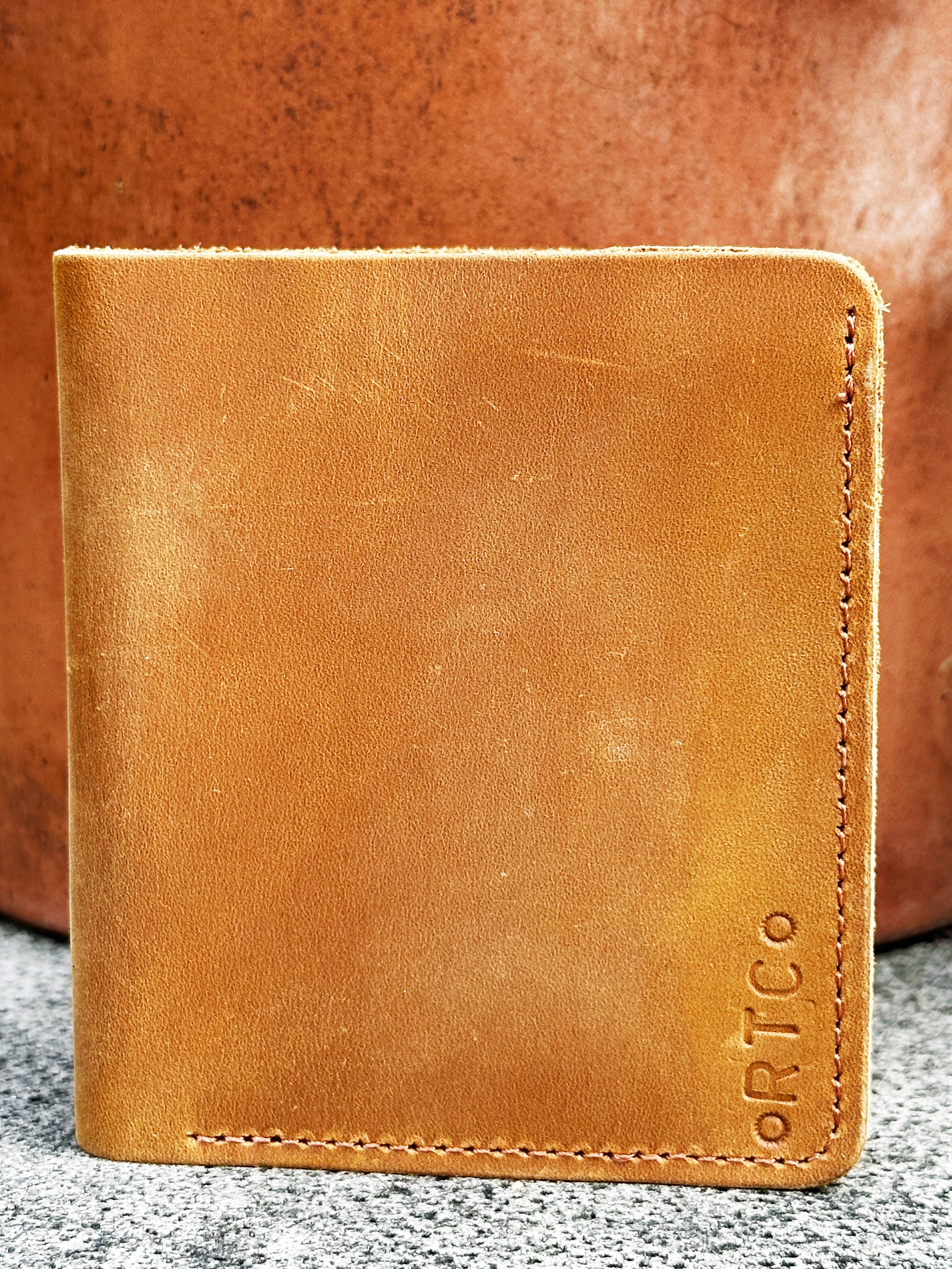 American Leather Goods - Leather Bifold Wallet + Kikkerland Survival Tool